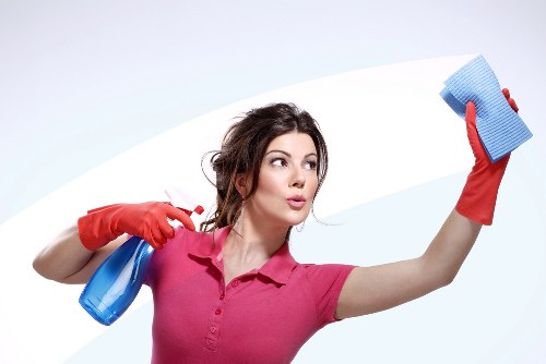 Streatham cleaners using PPE during a professional cleaning task